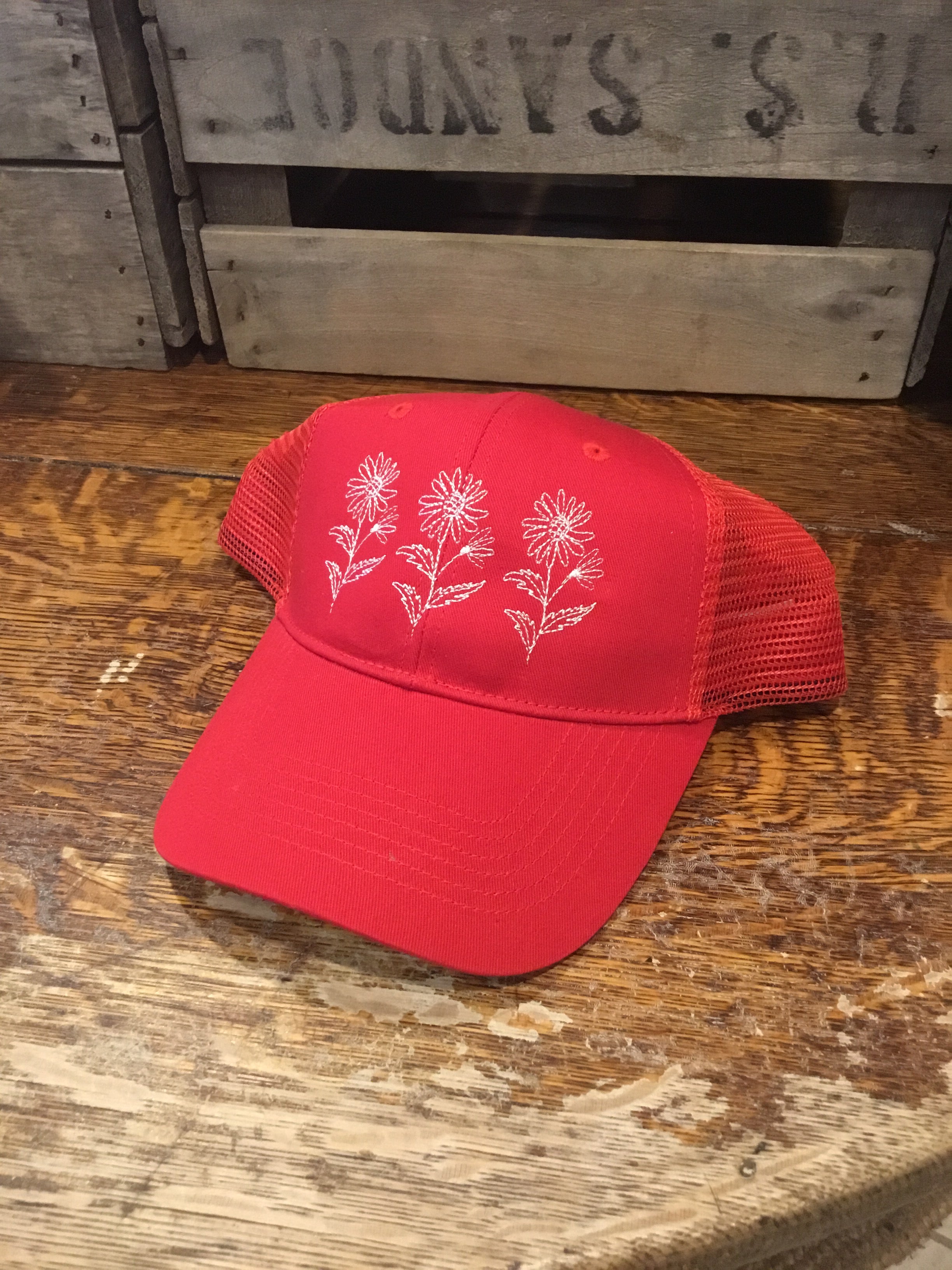 Embroidered flowers baseball hat