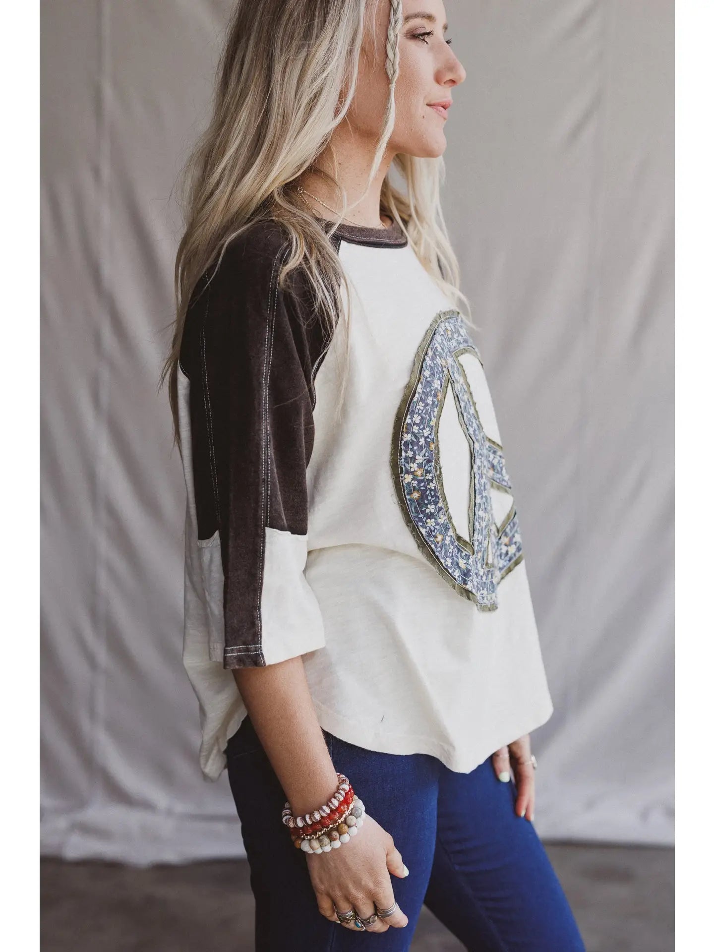 Peaceful Contrast Top - Navy Ivory