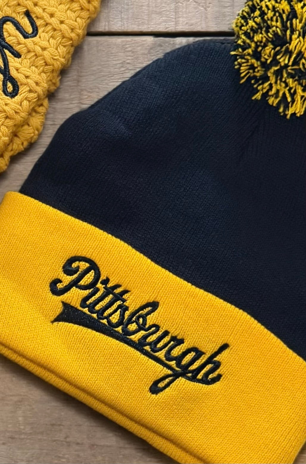 Pittsburgh Black and Gold Beanie With Puff