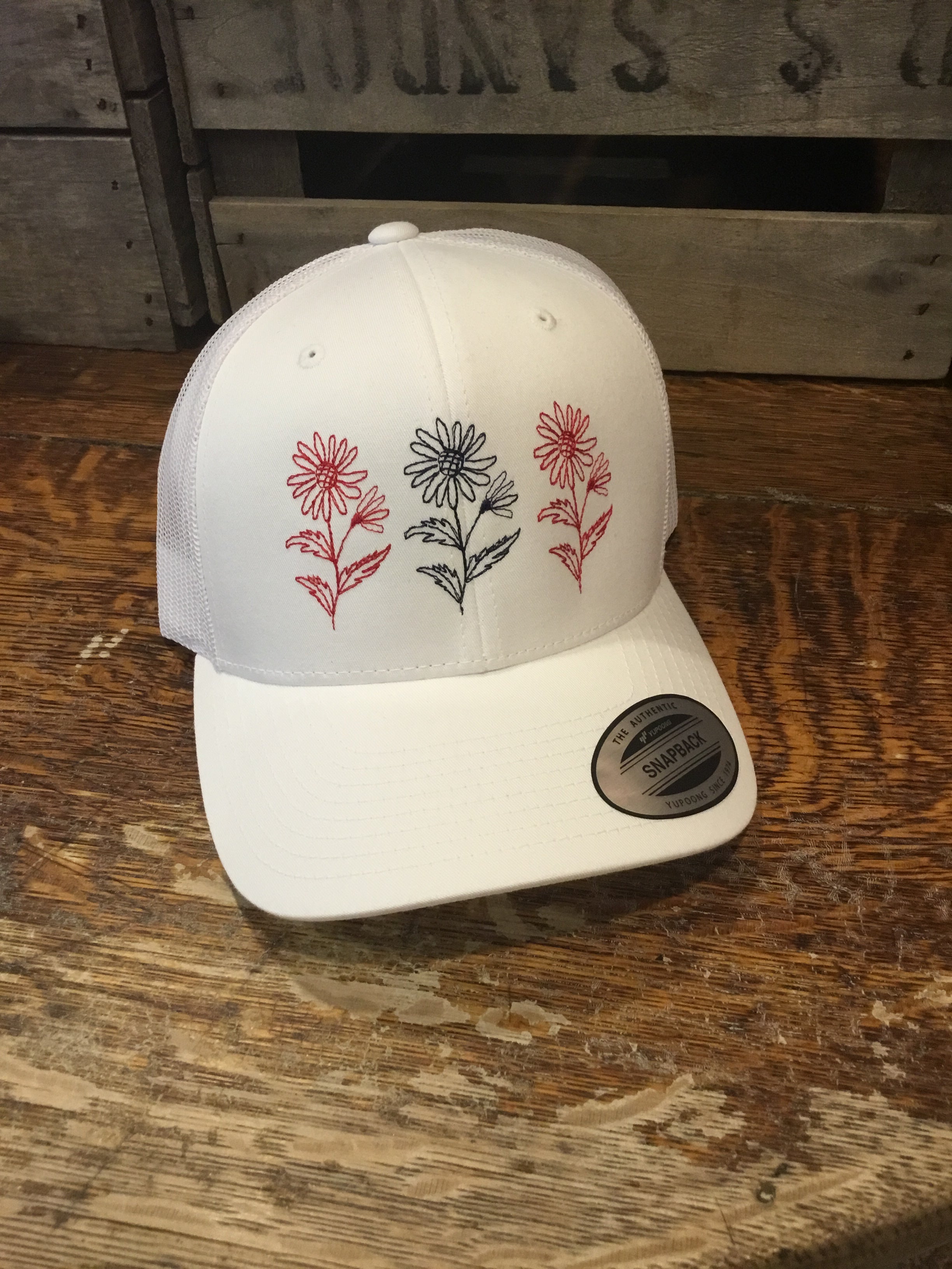 Embroidered flowers baseball hat